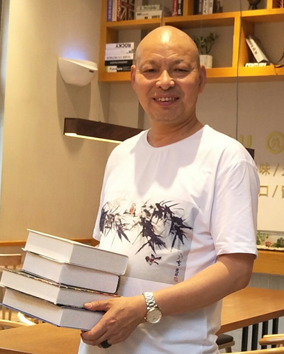 李慈林照片.jpg