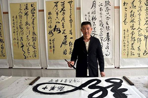 许光春个人照片.jpg