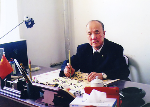 朱淳远个人照片.jpg
