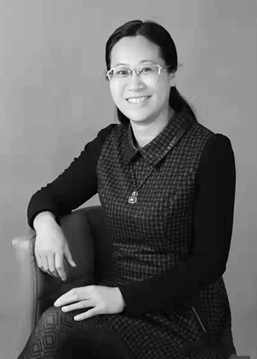 白承玲个人照片.jpg