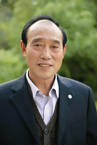 蔡福轩个人照片.jpg