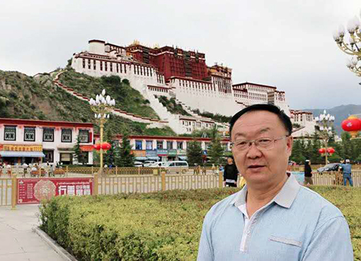 张志毅个人照片.jpg