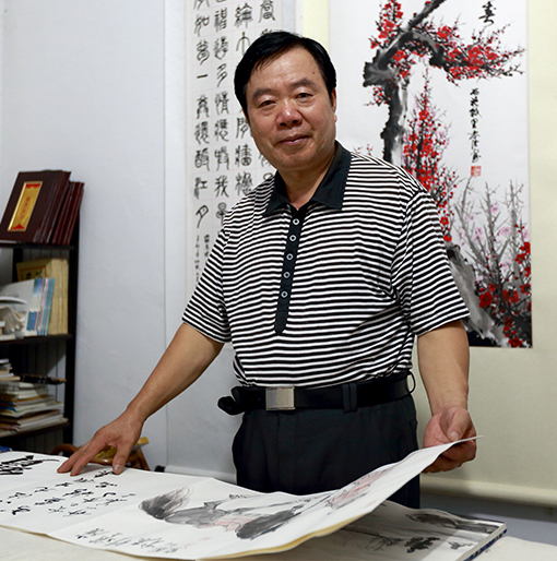 周忠法照片.JPG