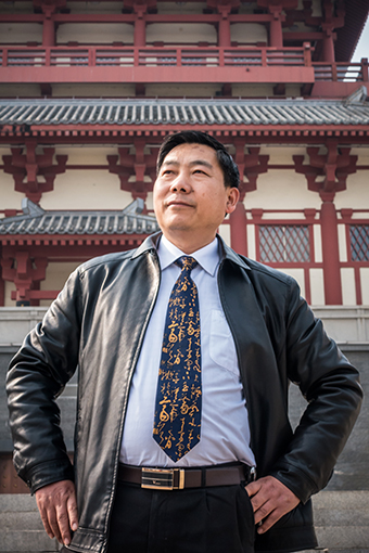 秦野鲁人照片.jpg