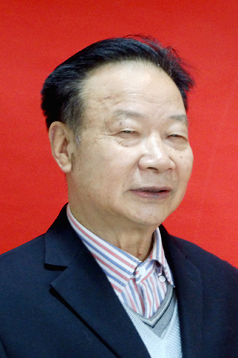 曲德馨照片.jpg