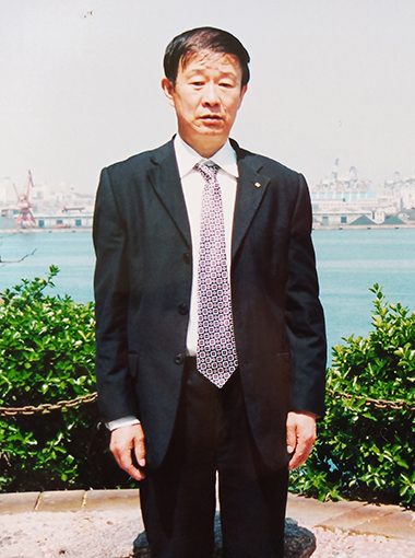 周兴强照片.jpg