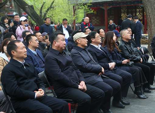 开幕式现场.png