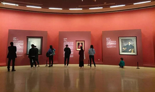 靳尚谊捐赠作品展现场 中国艺术报记者 张亚萌 摄.jpg