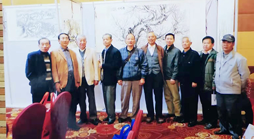 与省美协书协会员在元一希尔顿合影.jpg