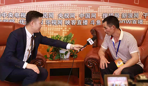 何兰华社会活动4.jpg