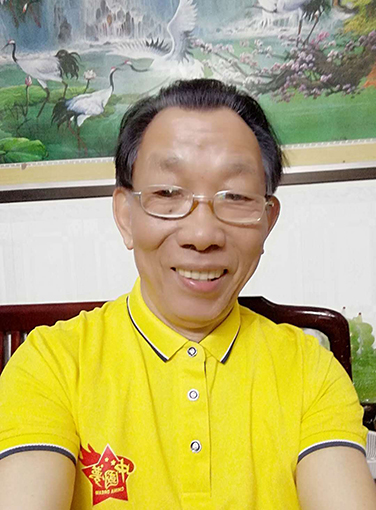 钟瑞庭照片.jpg