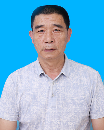 邓君华照片.JPG