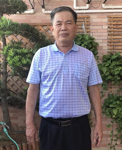 李庆祥个人照片.jpg