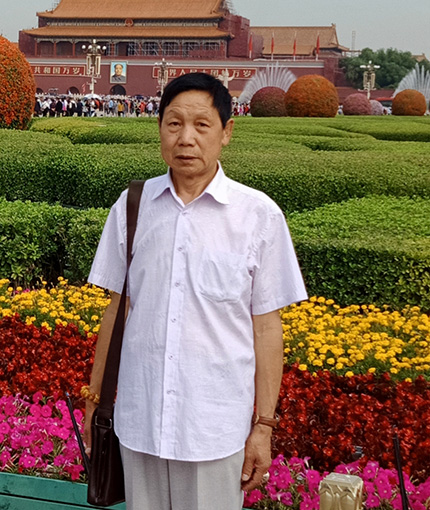 吴万福照片.jpg