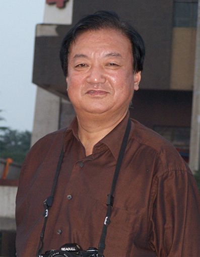 费业钟照片.JPG