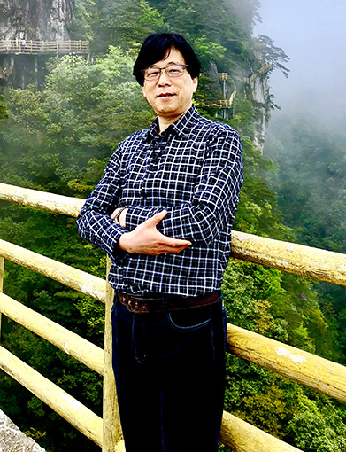 肖海明照片.jpg