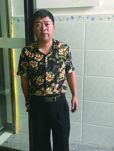 周鑫照片.jpg