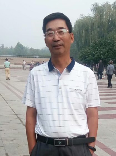 陈国华个人照片.jpg