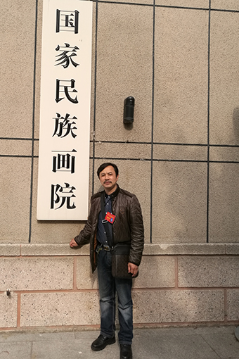 何炜亮照片.jpg