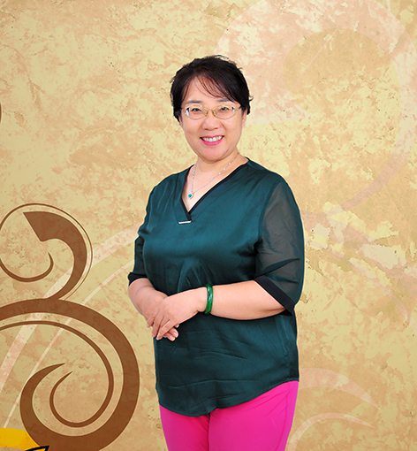李英华照片.jpg
