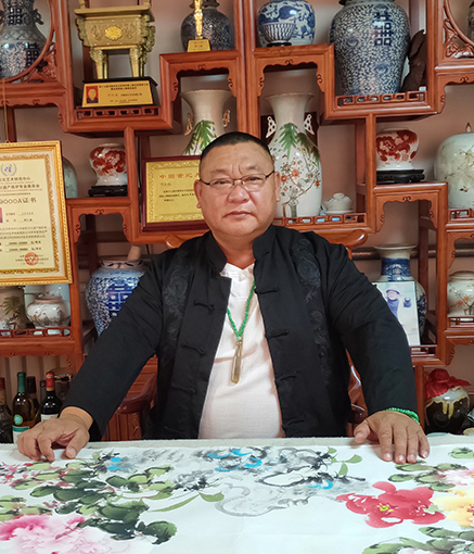呼仁波照片.jpg