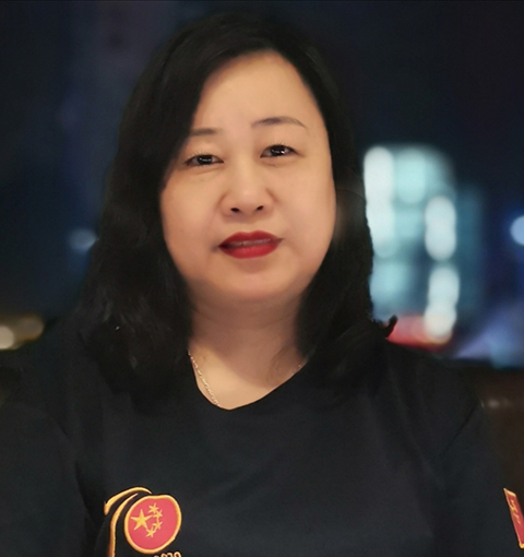 何艳晖个人照片.jpg