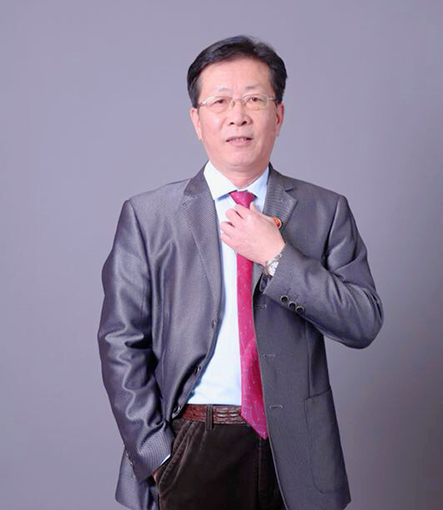殷家鹤照片.jpg