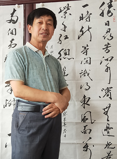 刘建华个人照片.jpg