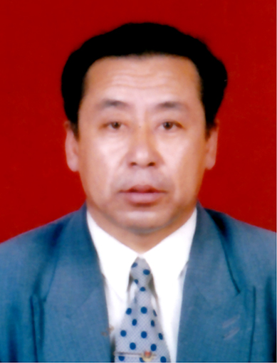 白崇君个人照片.jpg