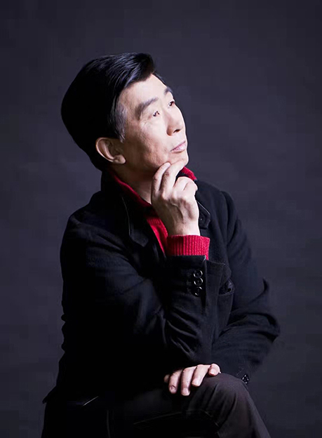 张艺华照片.jpg