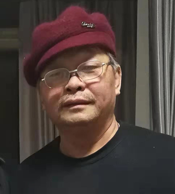 刘西秦个人照片.jpg