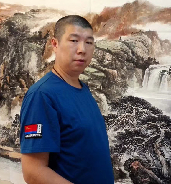 朱文君照片.jpg