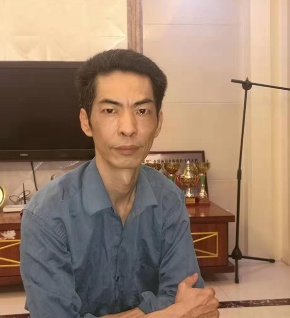 江海清个人照片.jpg