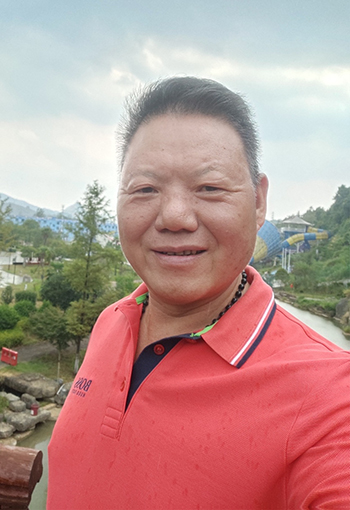 陈建新个人照.jpg