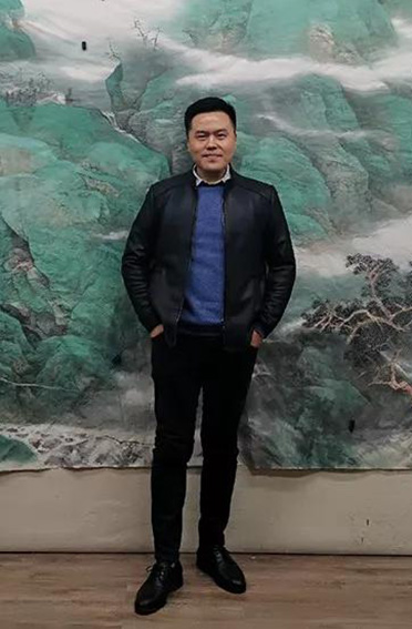 邵志翔个人照片.jpg
