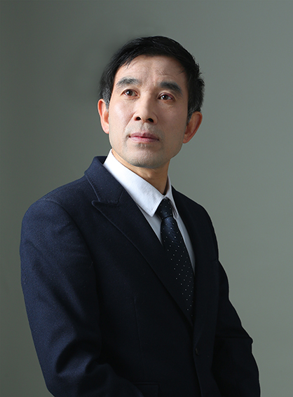 严志红照片.jpg