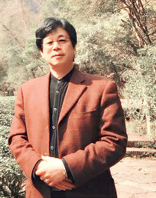 肖海明照片.jpg