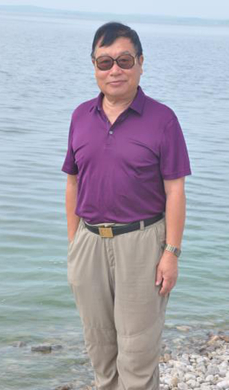 张冀群个人照片.jpg