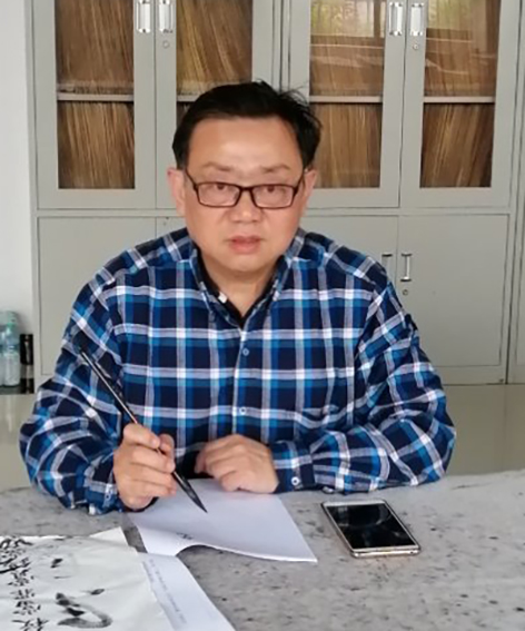 姚金国个人照片.jpg