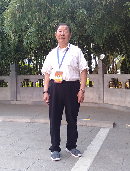 高宏亮个人照片.jpg