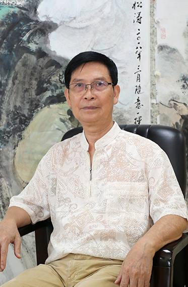 梁桂才照片.jpg