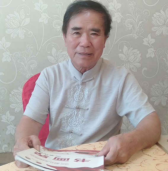 梁启清个人照片.jpg