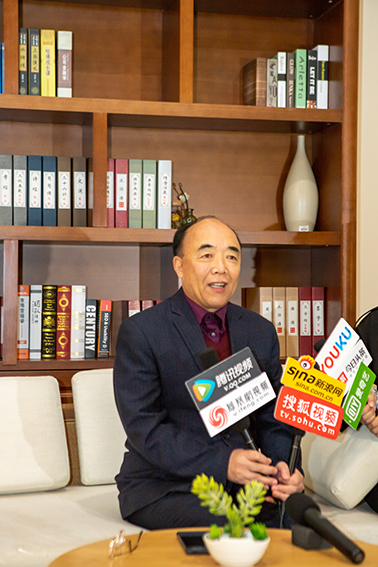 杨翰儒老师采访照片.jpg