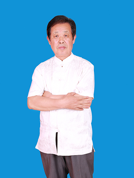 李发林照片.JPG