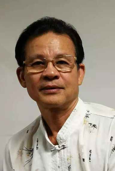 李春华照片.jpg
