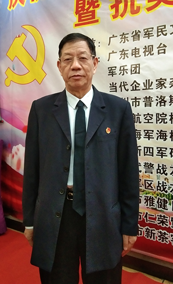 潘西京照片.jpg