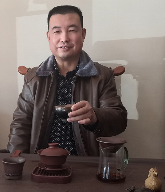 张志斌个人照片.jpg