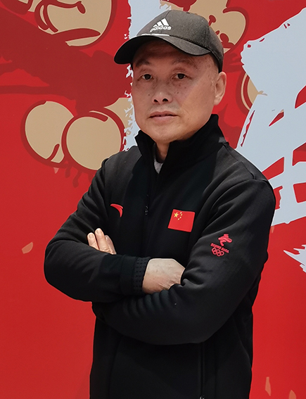 高健林艺术照.jpg