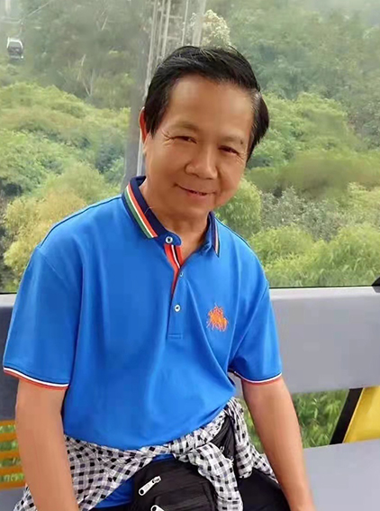 黄斌雄艺术照.jpg
