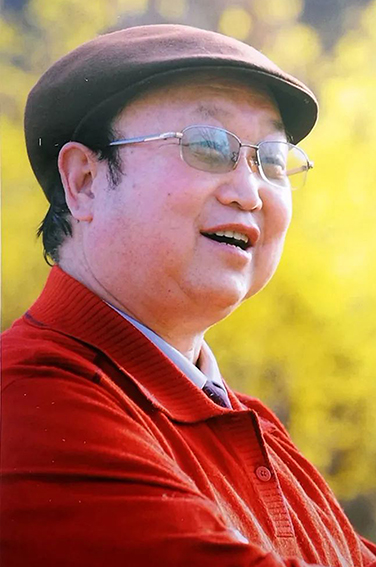 郭银峰照片.jpg